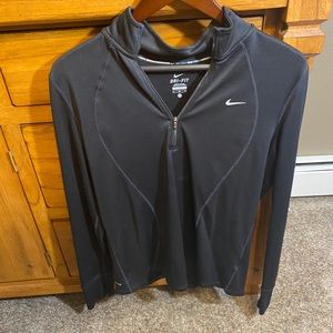 Nike Pullover